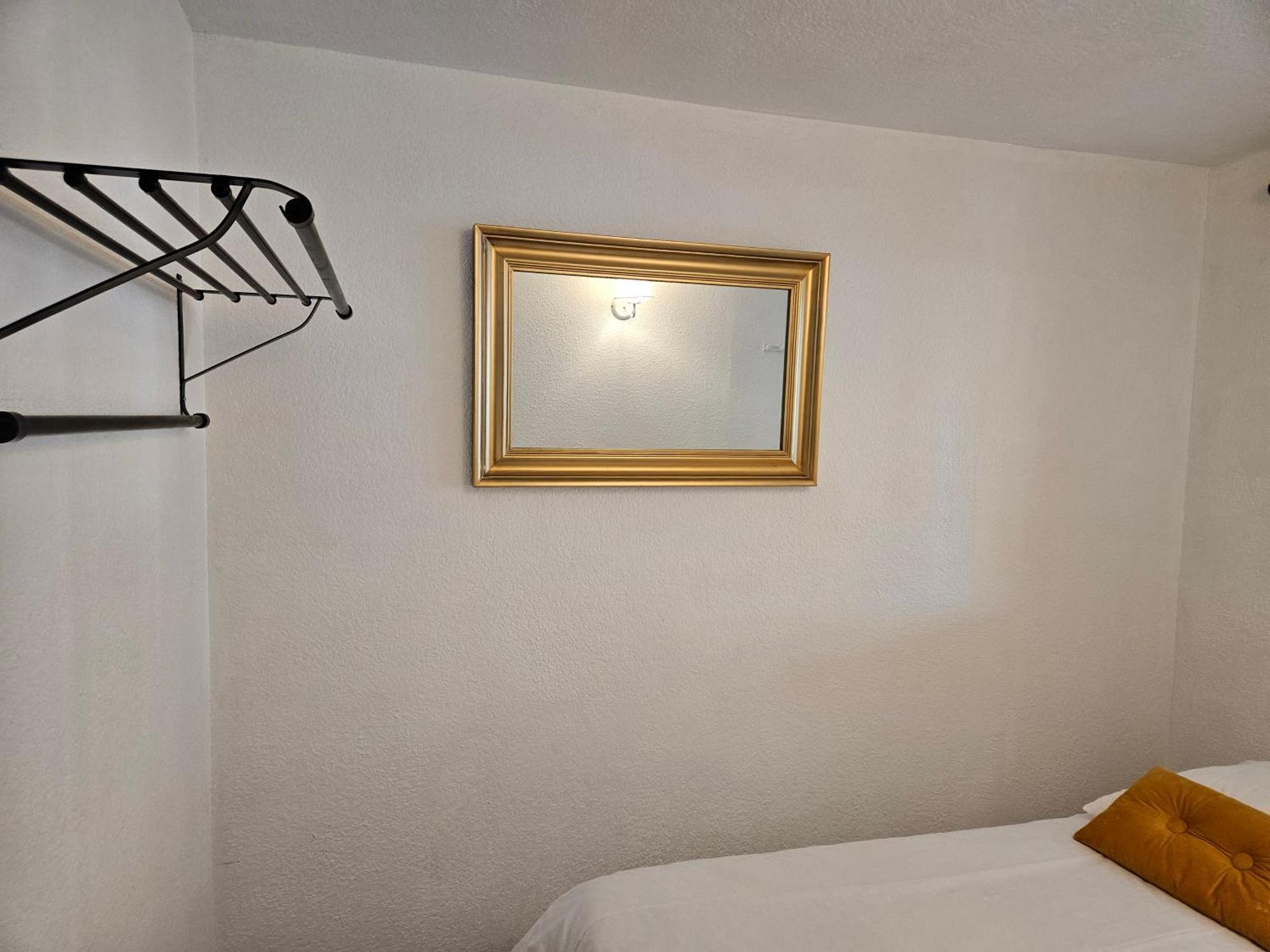 Cap d'Agde - Résidence Estivales - proche naturiste - Terrasse - Wifi - Parking - Piscine - Clim Extérieur photo
